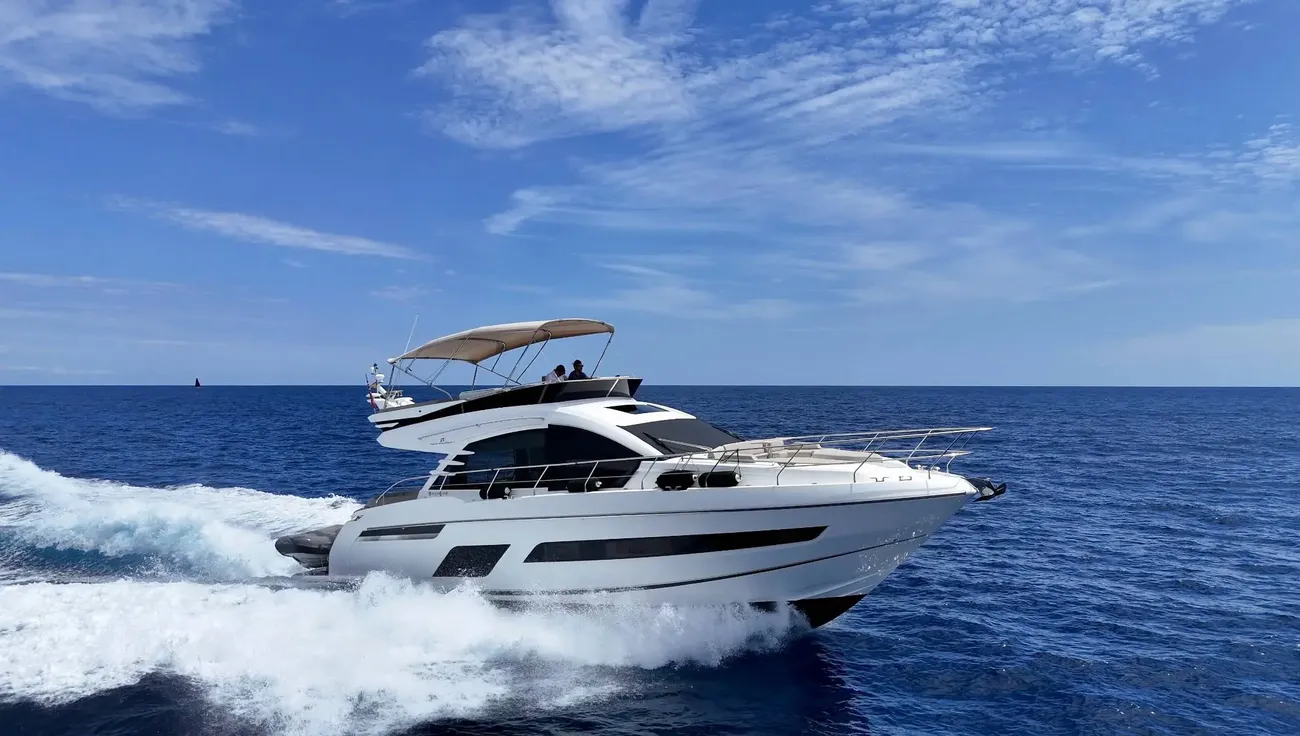 Fairline Squadron 53