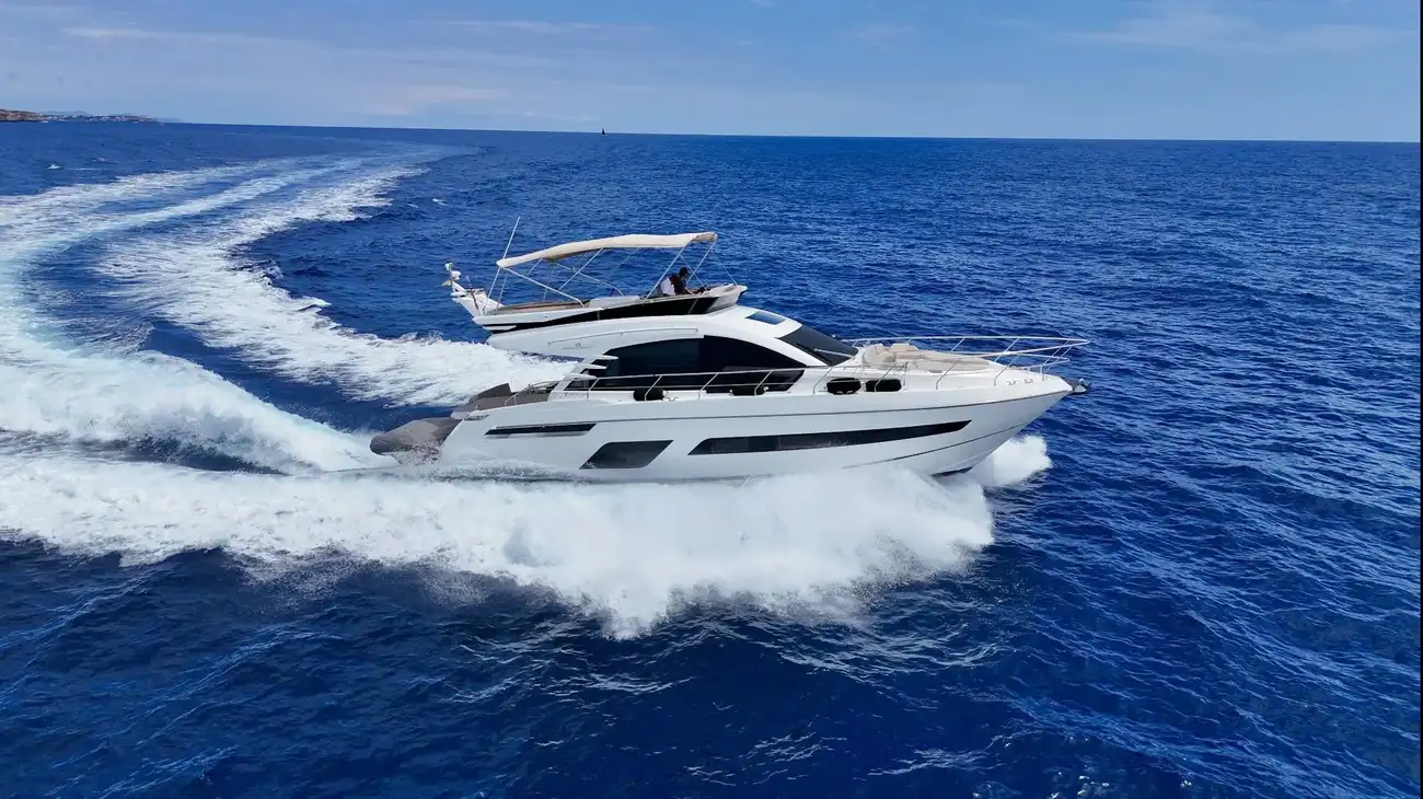 Thumbnail von Fairline Squadron 53