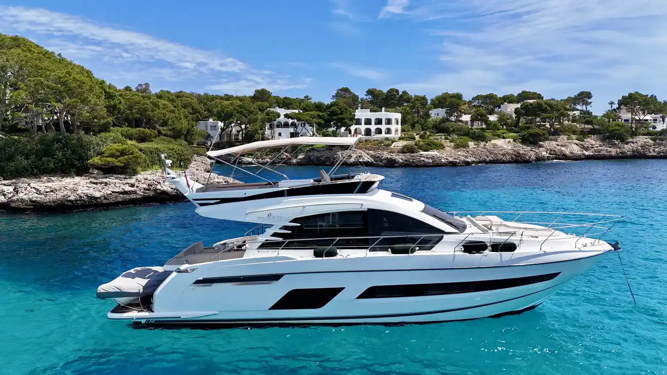 Thumbnail von Fairline Squadron 53