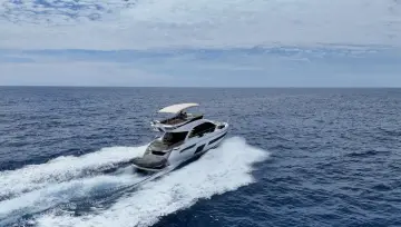 Thumbnail von Fairline Squadron 53
