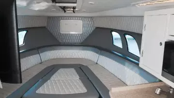 Thumbnail von Intrepid 400 Cuddy