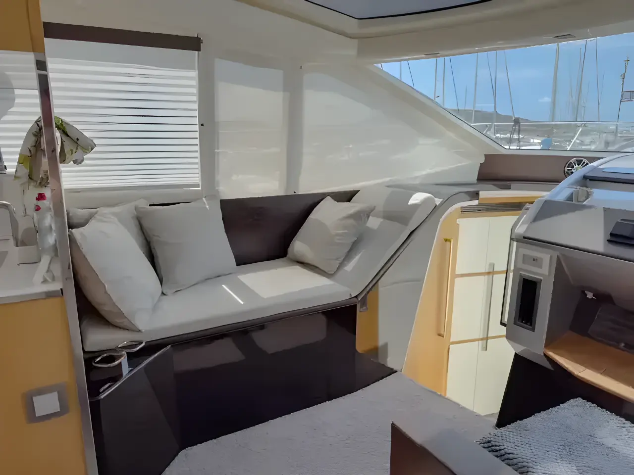 Thumbnail von Absolute 52 STY