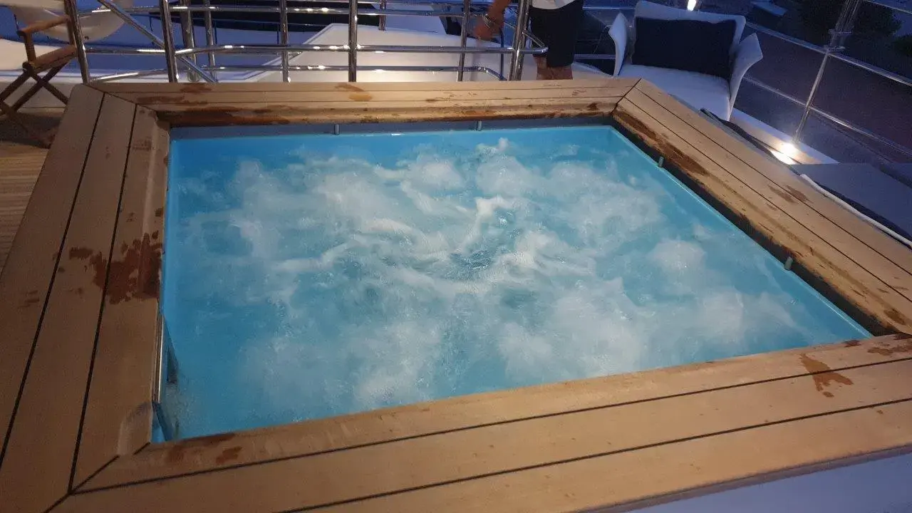 Thumbnail von Benetti Delfino 93