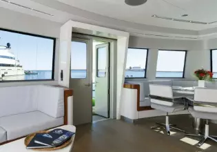 Thumbnail von Naval Yachts 78 XPM 78 CAT