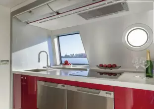 Thumbnail von Naval Yachts 78 XPM 78 CAT