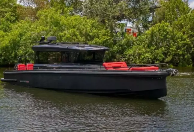 Brabus Shadow 900 XC Cross Cabin