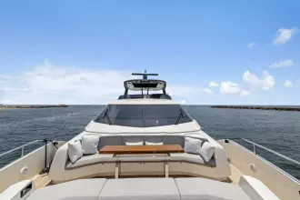Thumbnail von Ferretti Yachts 850
