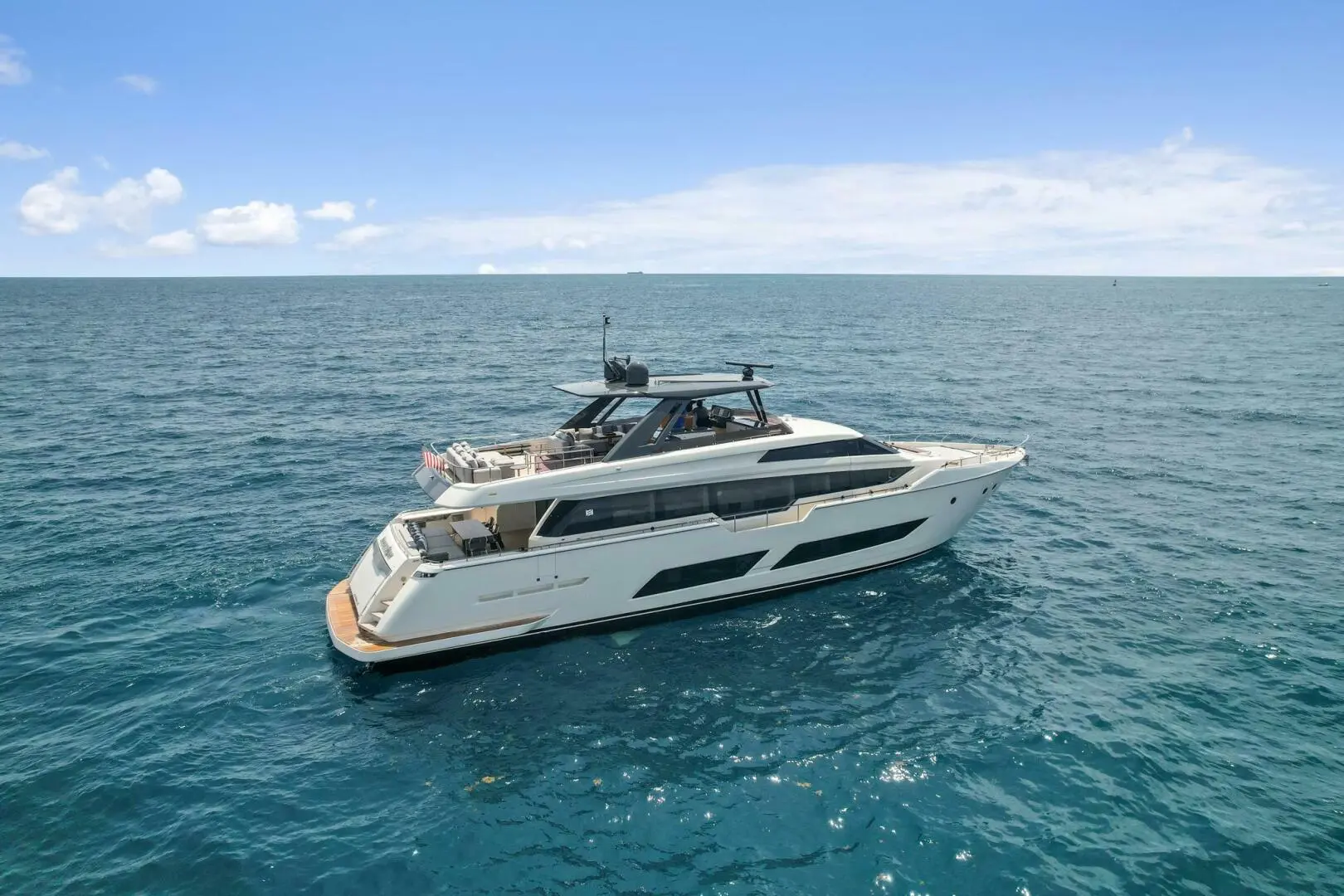 Thumbnail von Ferretti Yachts 850