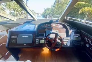 Thumbnail von Viking 70 Convertible Grand Cru