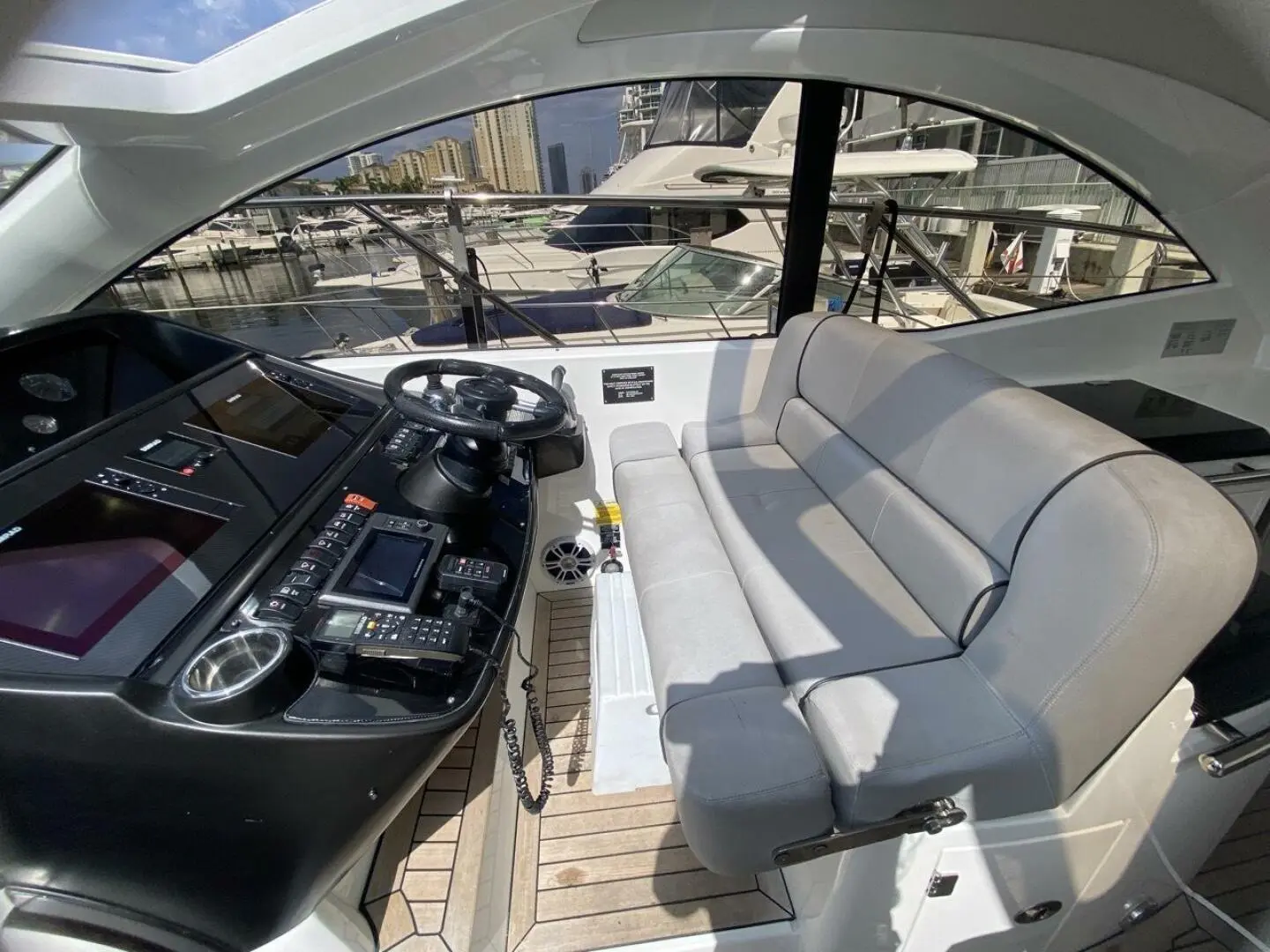 Thumbnail von Sunseeker Portofino 48