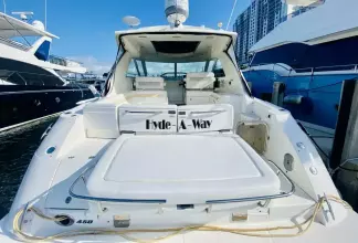 Thumbnail von Sea Ray 450 Sundancer Hyde A Way