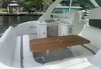 Thumbnail von Cruisers Yachts 420 Sport Coupe