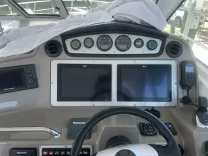 Thumbnail von Cruisers Yachts 420 Sport Coupe