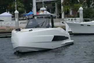 Thumbnail von Astondoa 377 Coupe Outboard