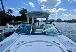 Thumbnail von Monterey 335 Sport Yacht