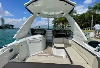 Thumbnail von Monterey 335 Sport Yacht