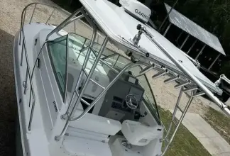 Thumbnail von Robalo R305 WA