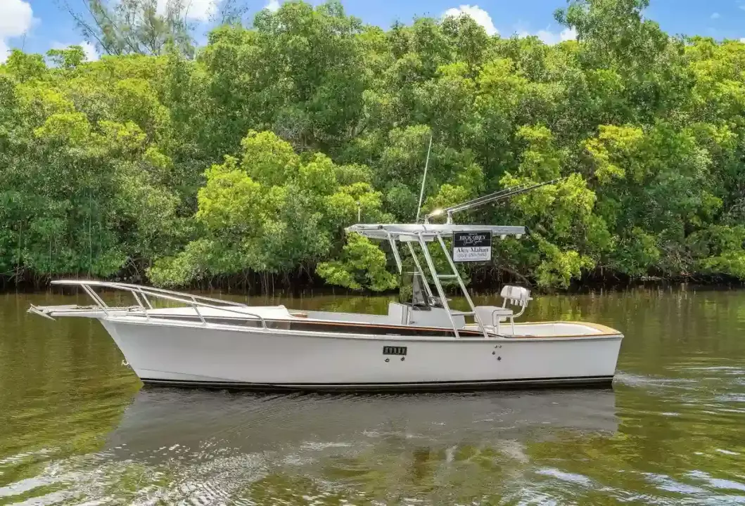 Striker Marine 26-02