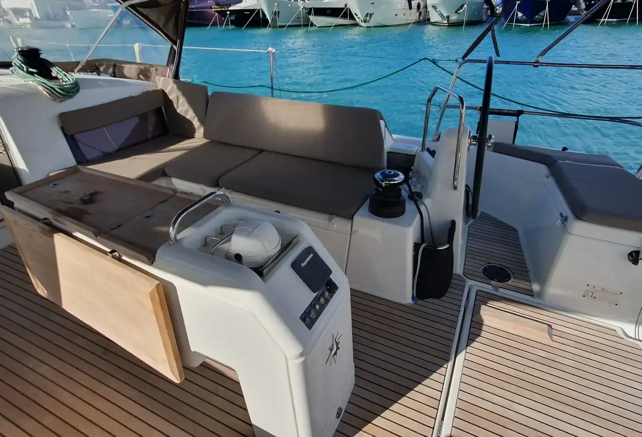 Thumbnail von Jeanneau Sun Odyssey 490
