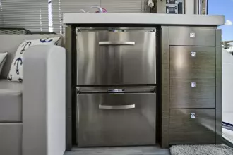 Thumbnail von Cruisers Yachts 54 Cantius Catch Me