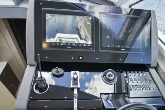 Thumbnail von Cruisers Yachts 54 Cantius Catch Me