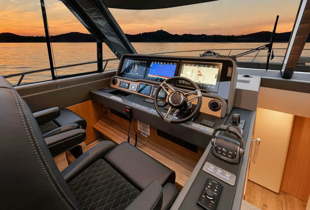 Thumbnail von Riviera 585 Suv