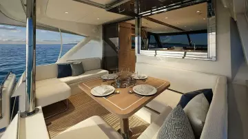 Thumbnail von Riviera Sports Motor Yacht 58