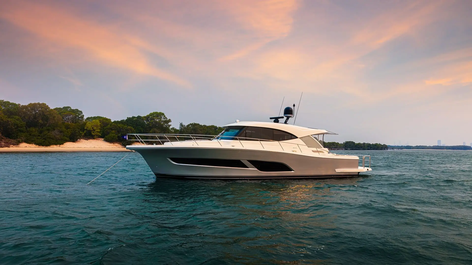 Thumbnail von Riviera 505 Suv