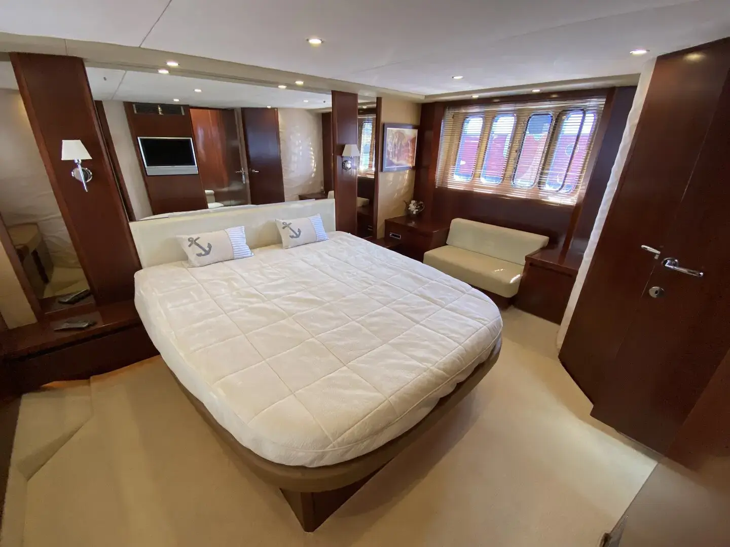 Thumbnail von Princess V65