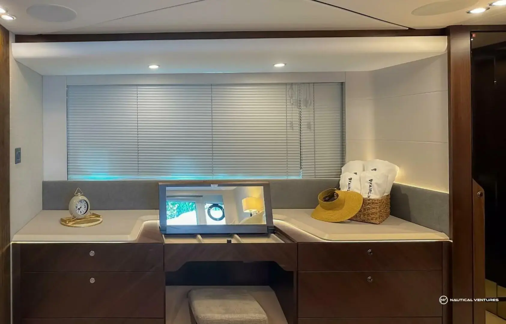 Thumbnail von Fairline Phantom 65