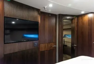 Thumbnail von Fairline Phantom 65