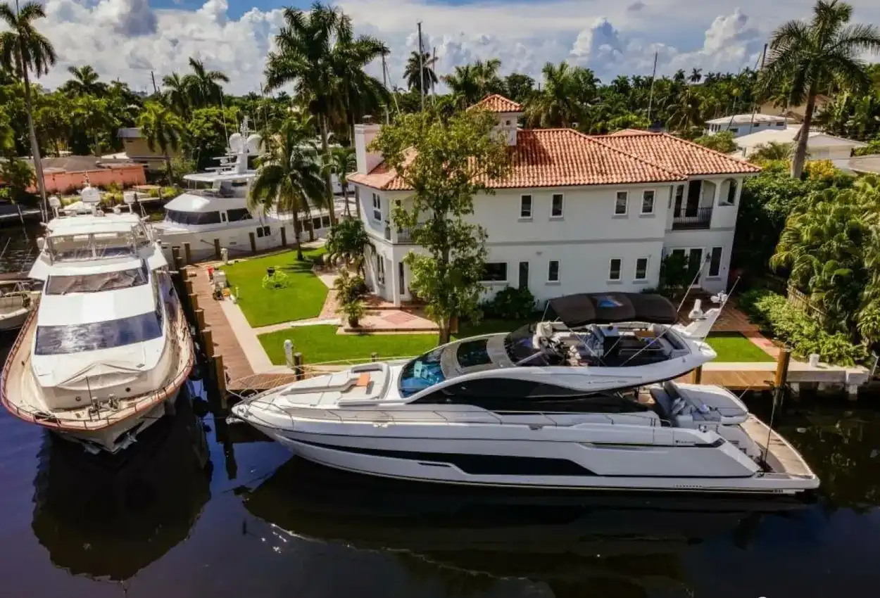 Thumbnail von Fairline Phantom 65