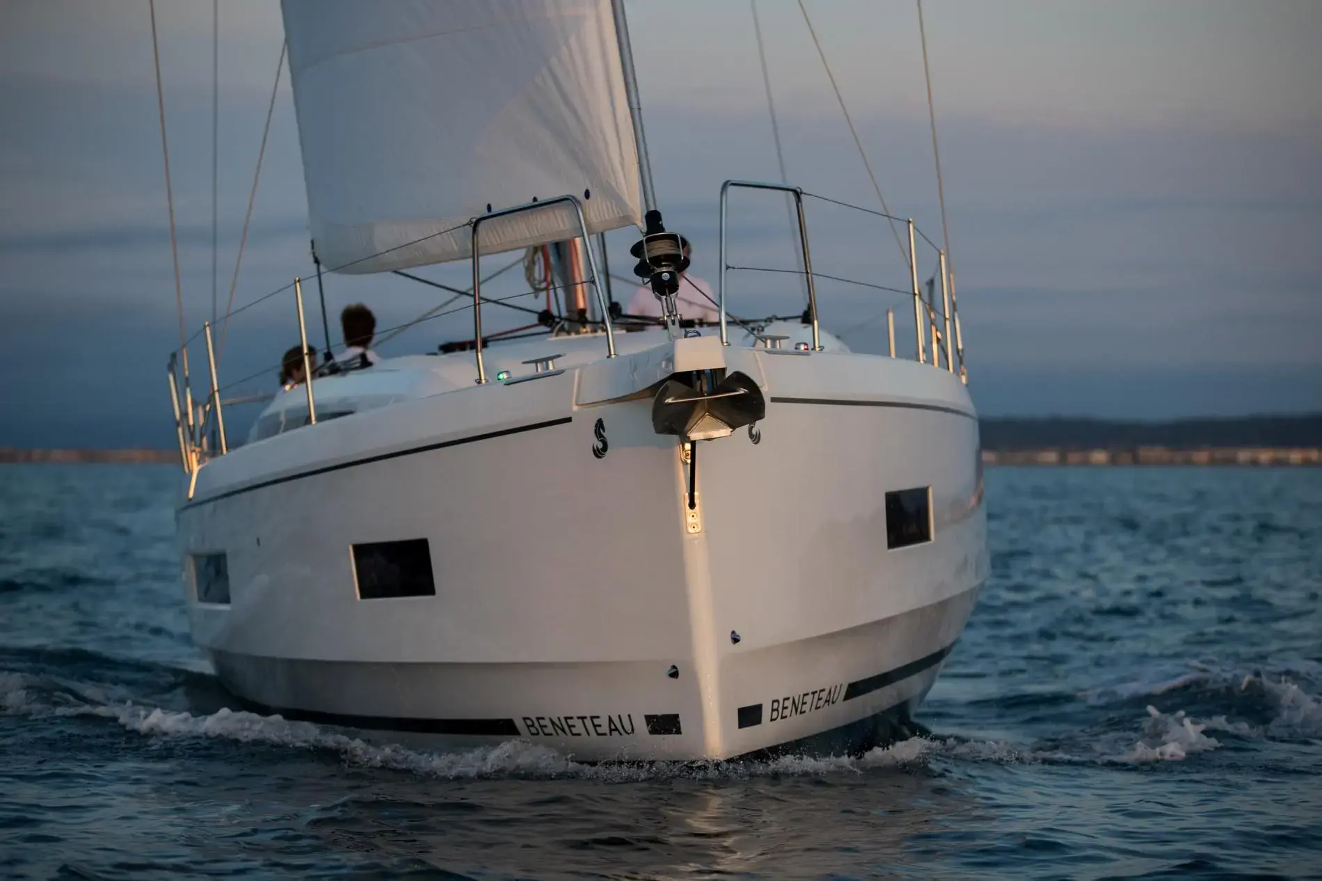Thumbnail von Beneteau Oceanis 40.1