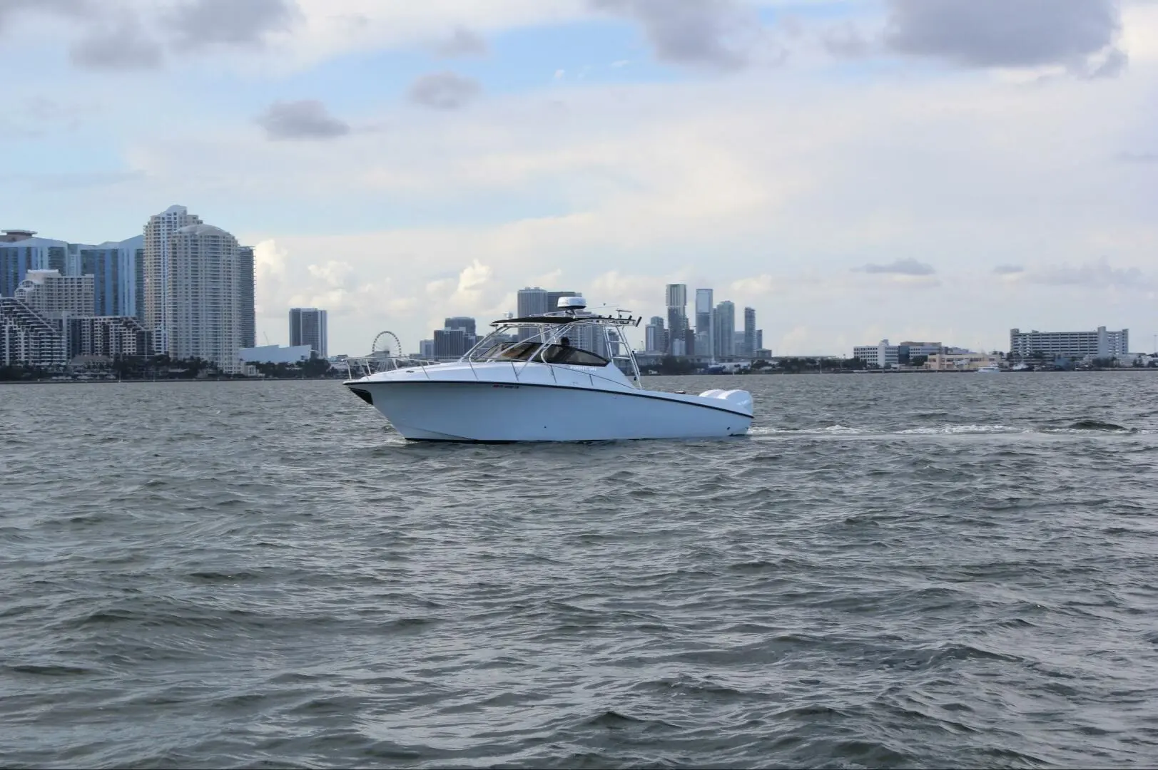 Fountain 33 Sportfish Cruiser