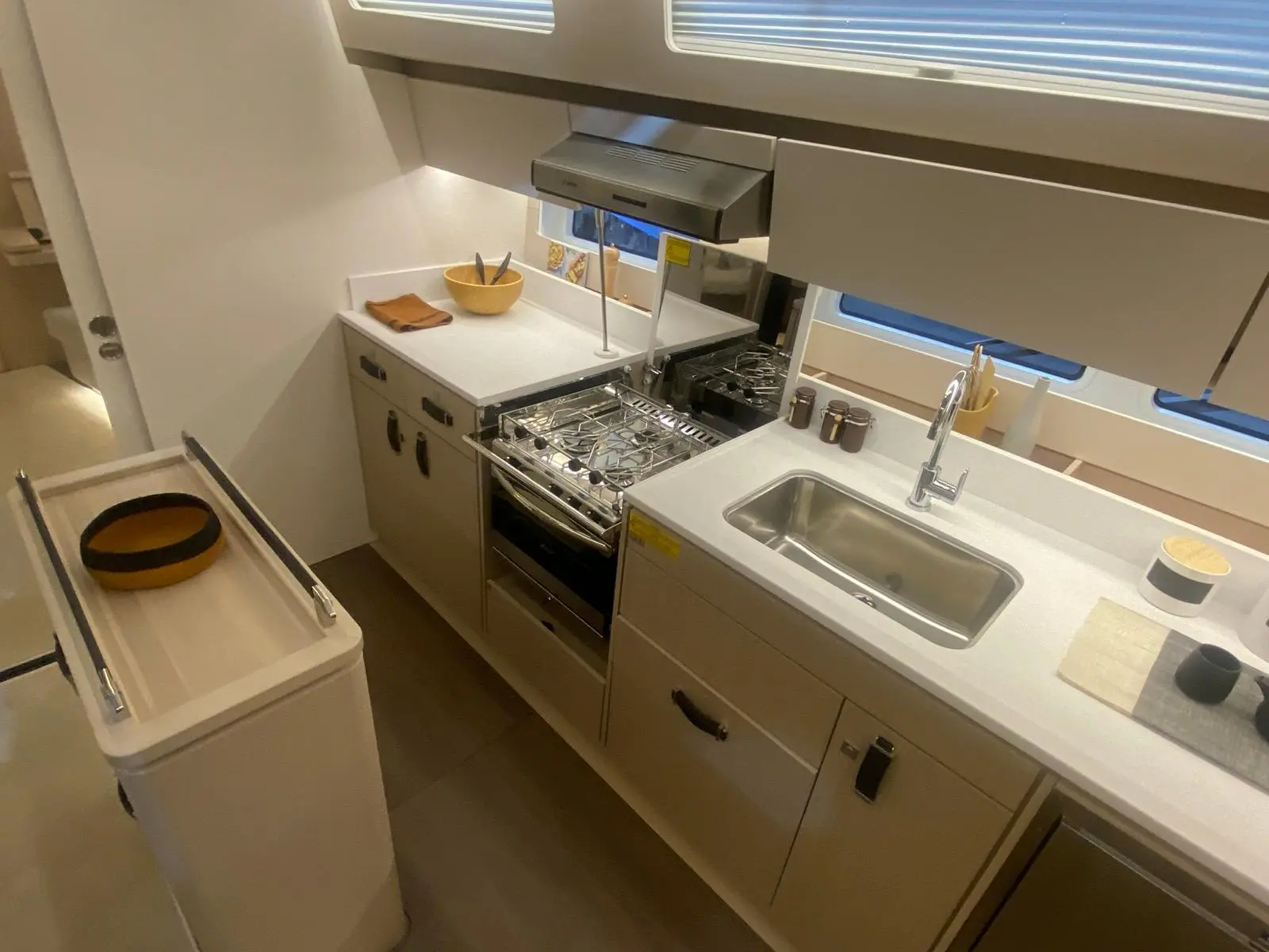 Thumbnail von Jeanneau Yachts 55