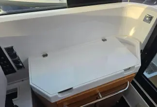 Thumbnail von XO Boats 270 Cabin