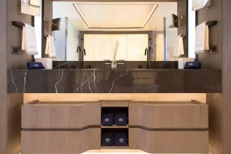 Thumbnail von Majesty 140