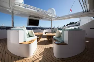 Thumbnail von Majesty 140