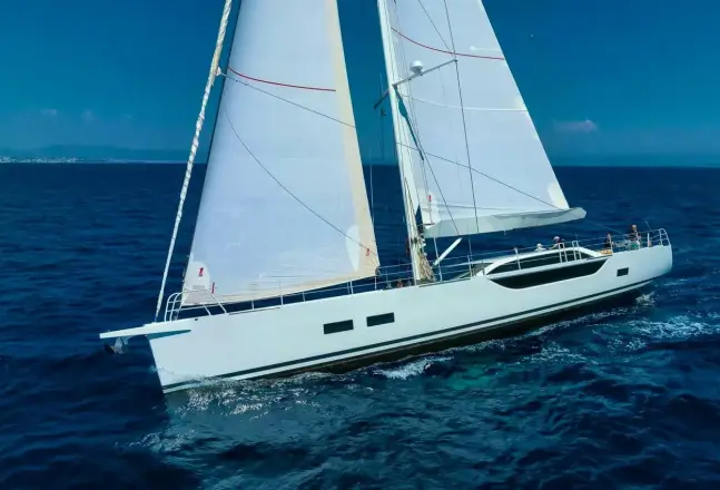 Cyrus Yachts Custom BLISS II