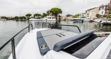 Thumbnail von Axopar 25 Cross Top