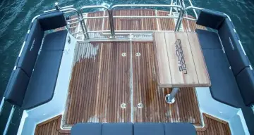 Thumbnail von Paragon 31 Flybridge