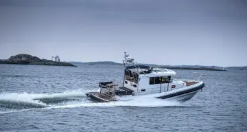 Thumbnail von Paragon 31 Flybridge