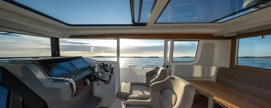 Thumbnail von Nimbus C9