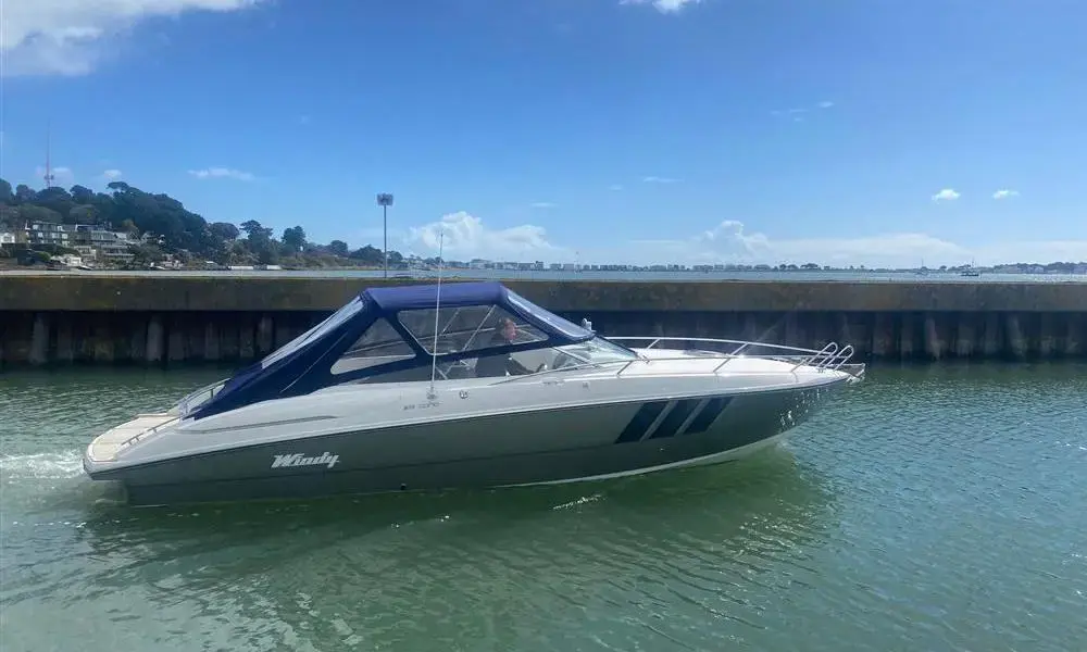 Thumbnail von Windy 29 Coho Corona