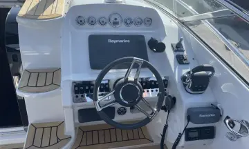 Thumbnail von Windy 29 Coho Corona