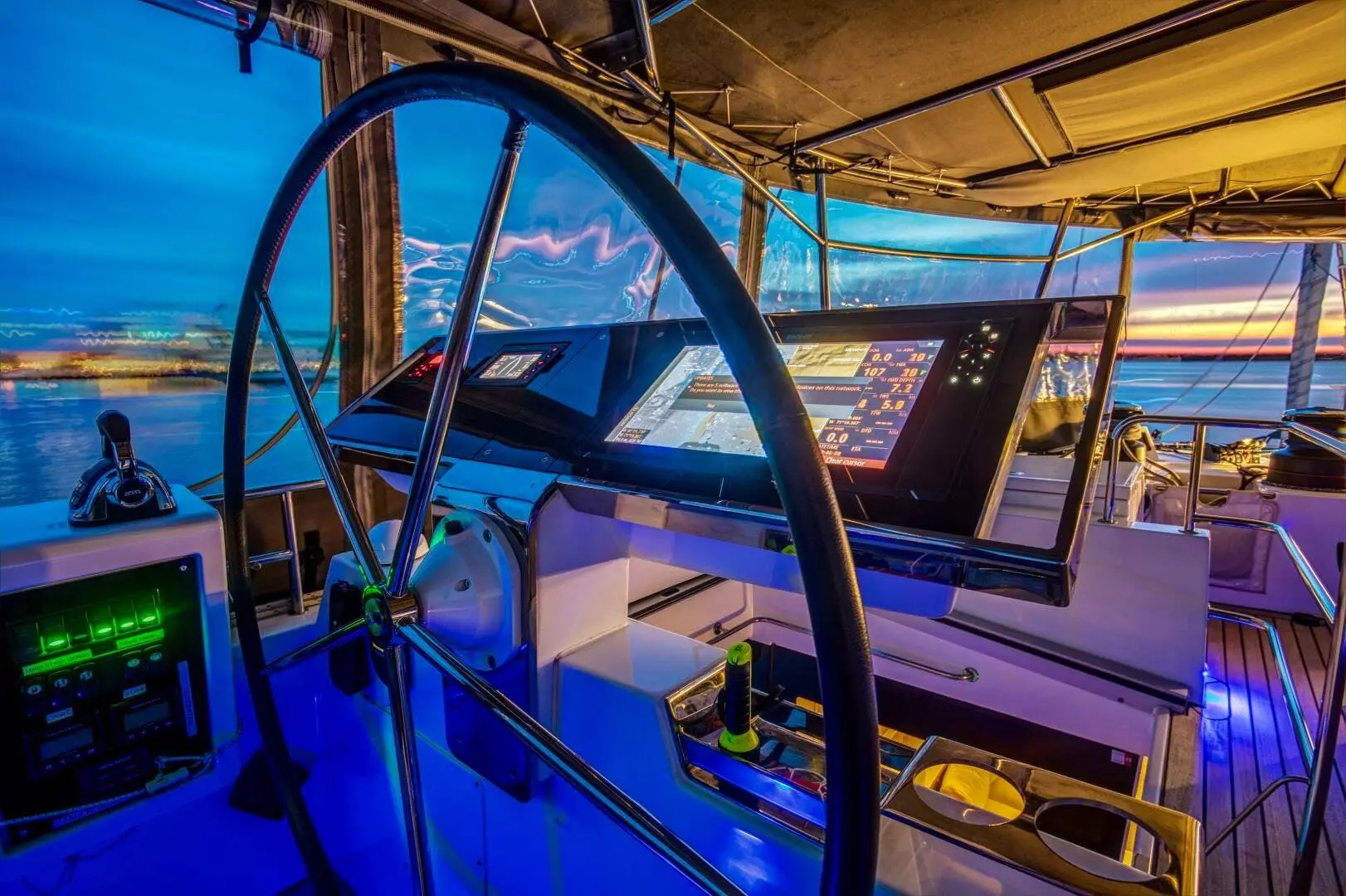 Thumbnail von Lagoon 620 SECOND WAVE