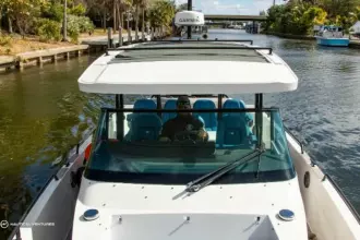 Thumbnail von Axopar 37 Sun Top