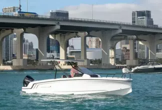 Thumbnail von Axopar 25 Cross Top