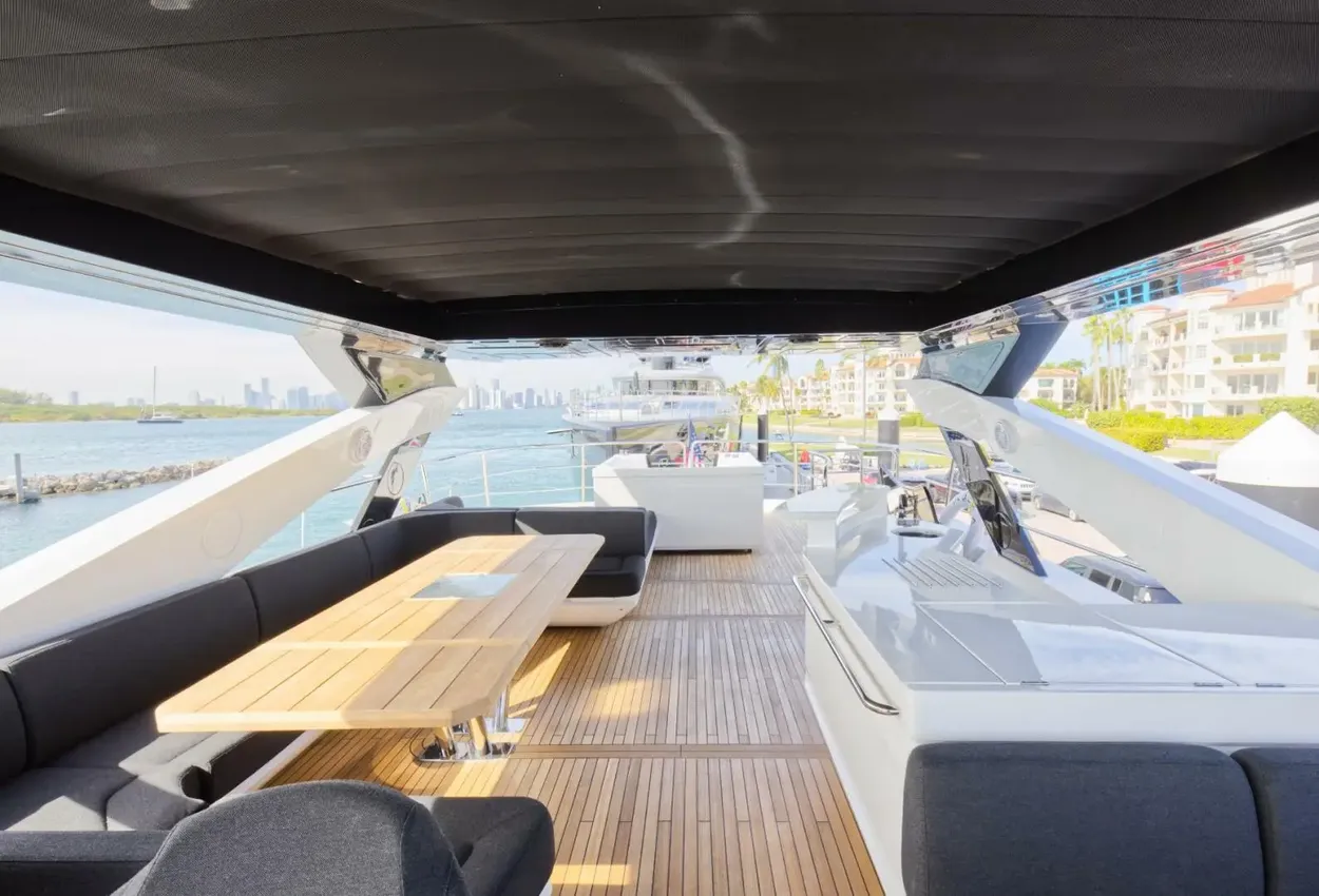 Thumbnail von Sunseeker 86 Yacht Alexa