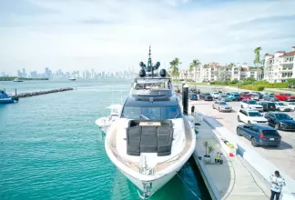 Thumbnail von Sunseeker 86 Yacht Alexa